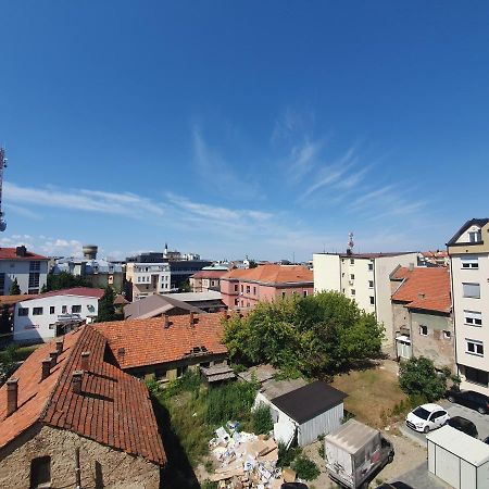 Apartman 44 Bijeljina Eksteriør billede